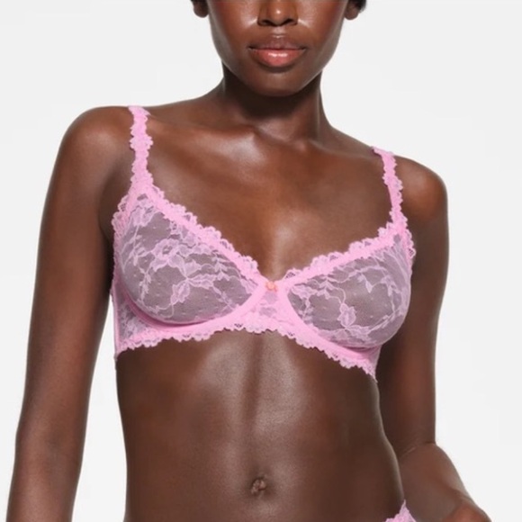 Skims Sheer Demi Lace Bra - Picture 1 of 5
